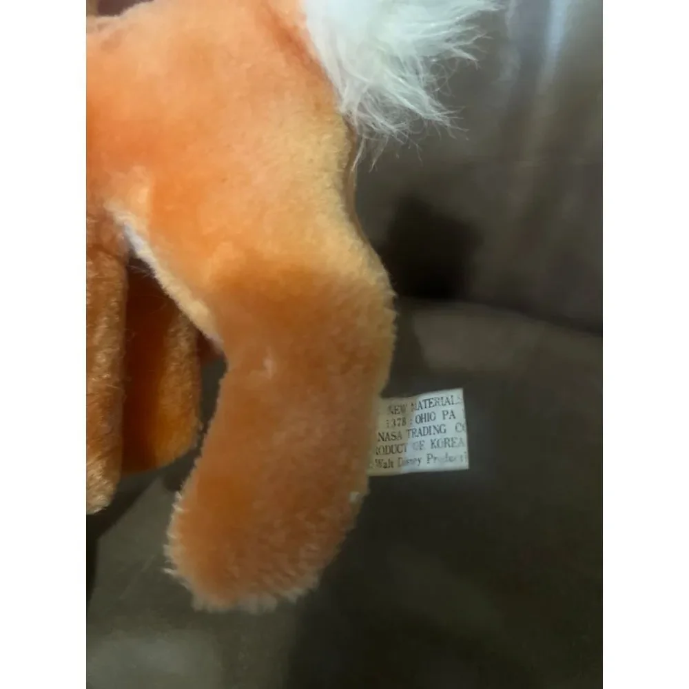Bambi Plush‎